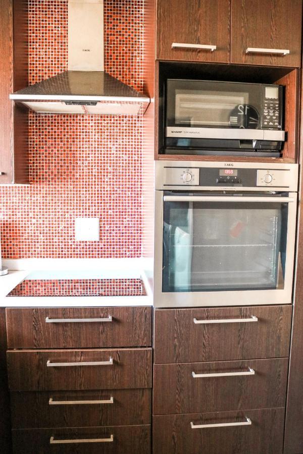Modern In Near Menlyn Mall * Pretoria