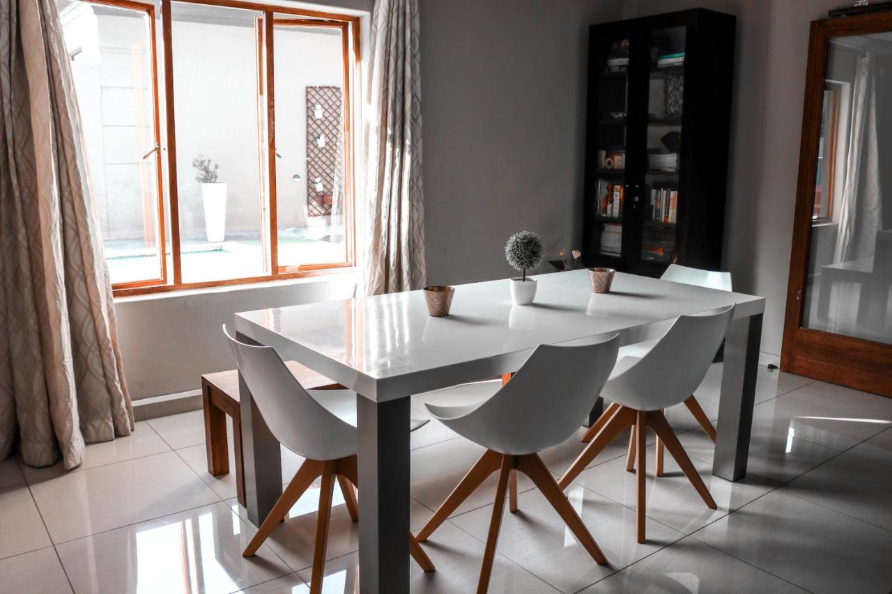 Modern In Near Menlyn Mall