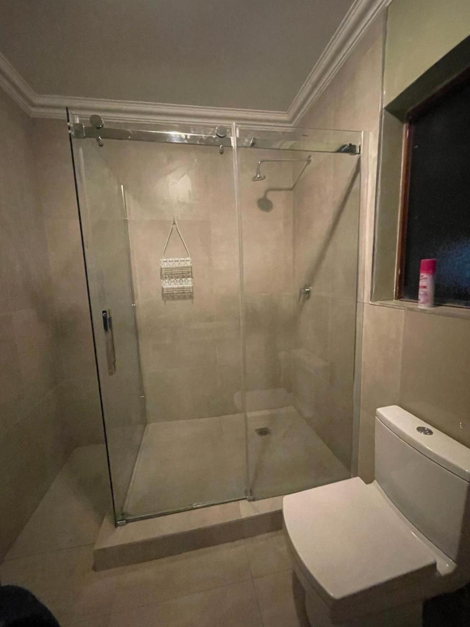Holiday home Modern In Near Menlyn Mall